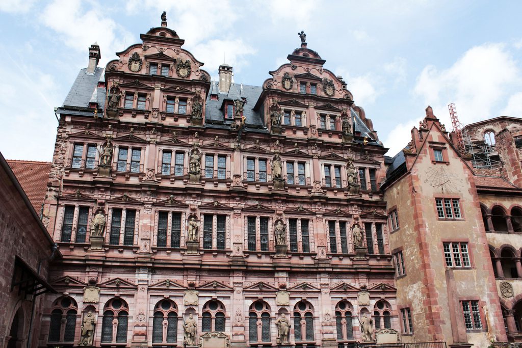 El Palacio Mas Grande De Europa